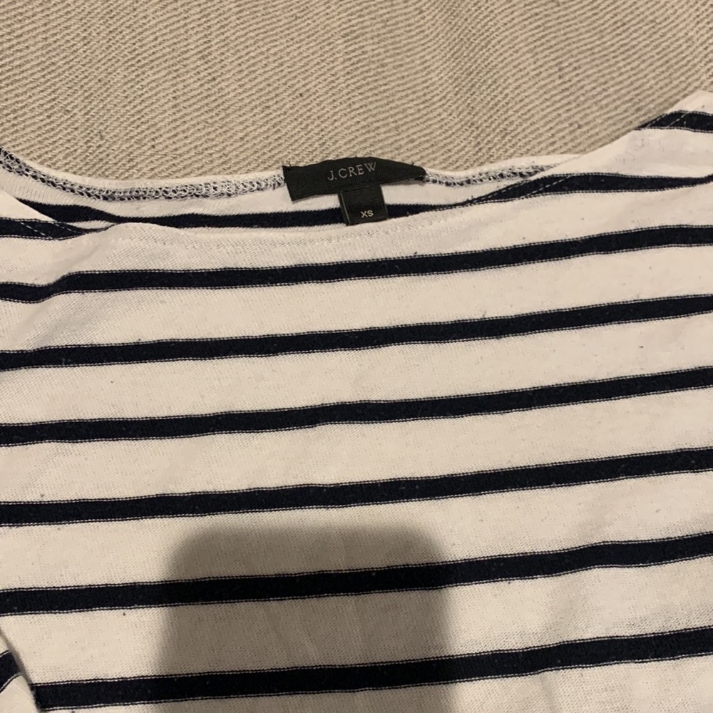 J Crew Long Sleeve Top - SIZE XS - Picture 2 of 2